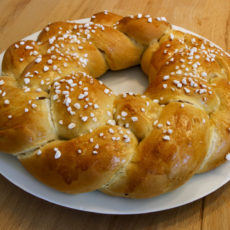 Die Tradition zum Osterbrot Die Tradition zum Osterbrot