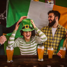 Der St. Patrick´s Day – Herkunft und Bräuche Der St. Patrick´s Day – Herkunft und Bräuche