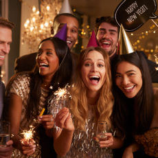 Checkliste Silvesterparty: So planen Sie die perfekte Silvester-Party! Checkliste Silvesterparty: So planen Sie die perfekte Silvester-Party!